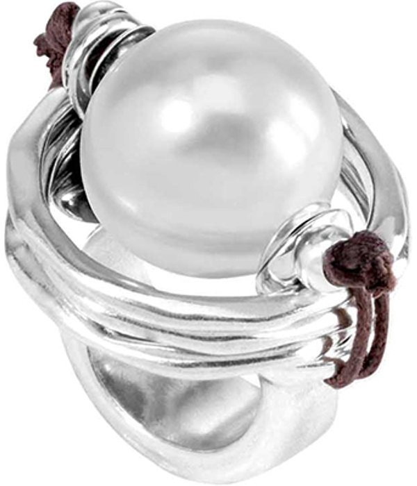 "a pearl of wisdom" ring